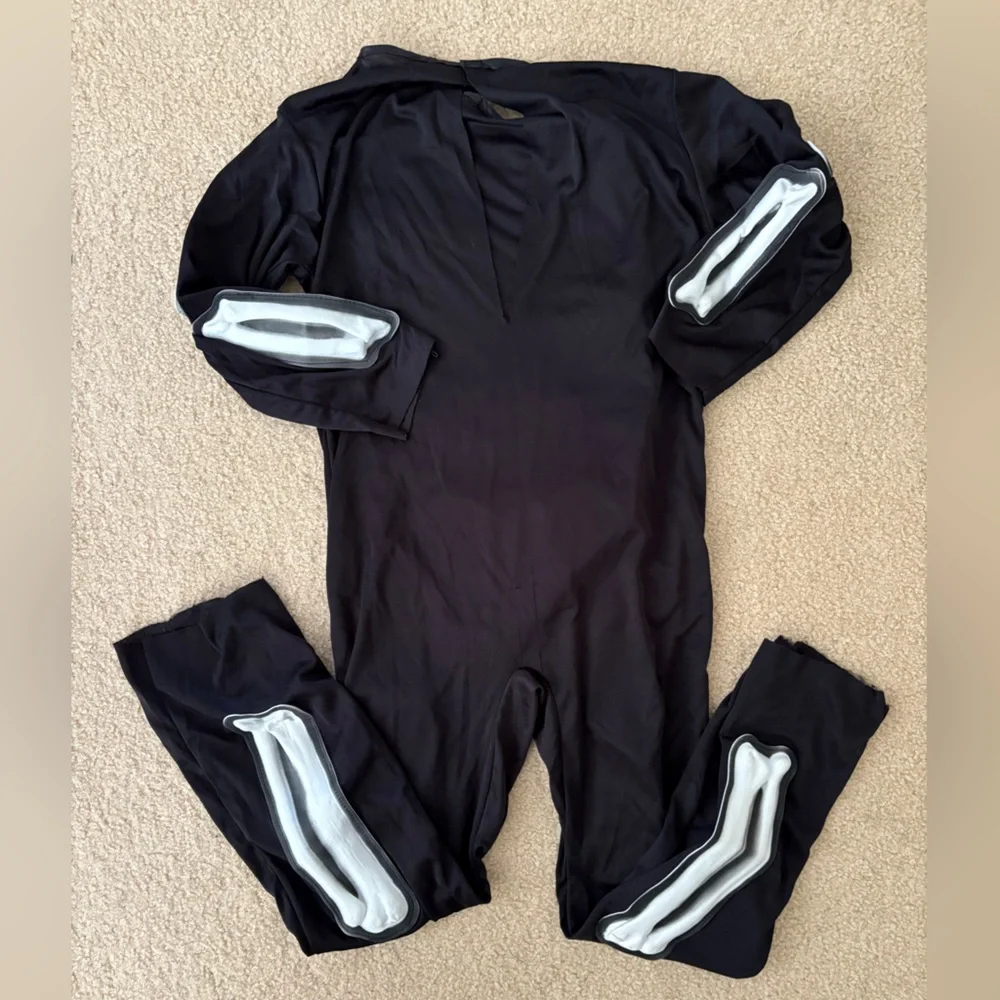 Kids Skeleton Halloween Costume Black White Bones Outfit w/ Boot Covers M 8-10‎